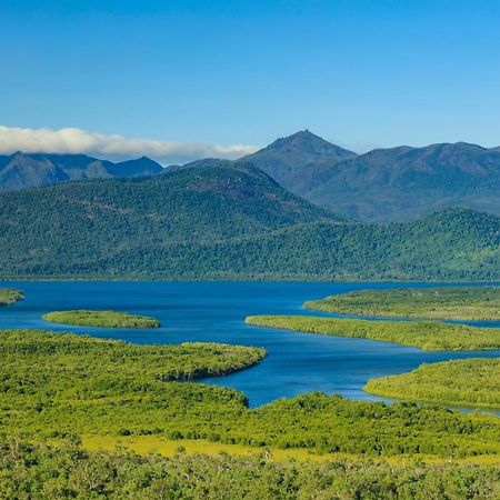 카드웰 Vista Hinchinbrook 아파트 호텔 외부 사진