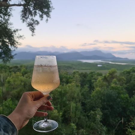 카드웰 Vista Hinchinbrook 아파트 호텔 외부 사진