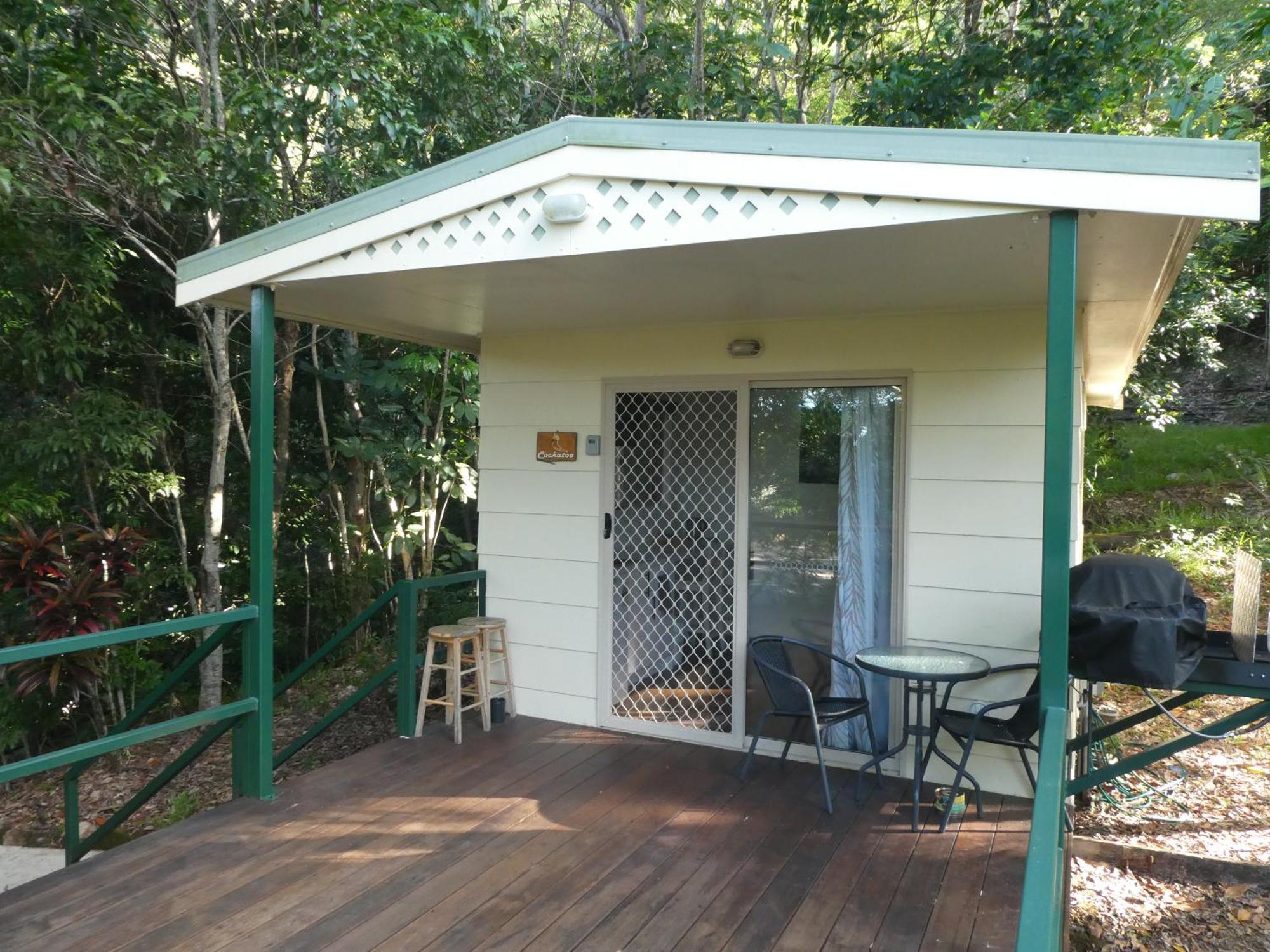 카드웰 Vista Hinchinbrook 아파트 호텔 외부 사진