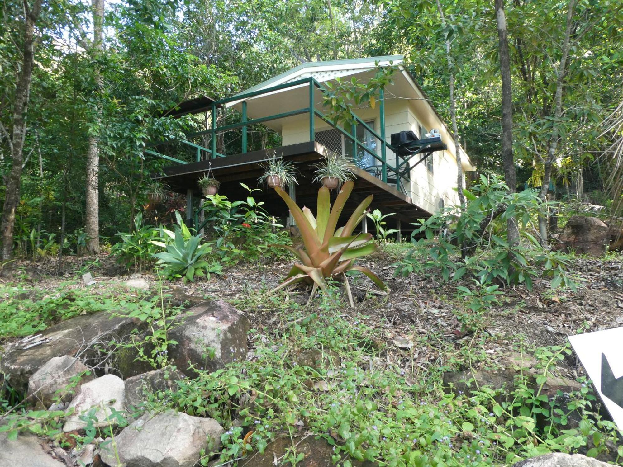 카드웰 Vista Hinchinbrook 아파트 호텔 외부 사진