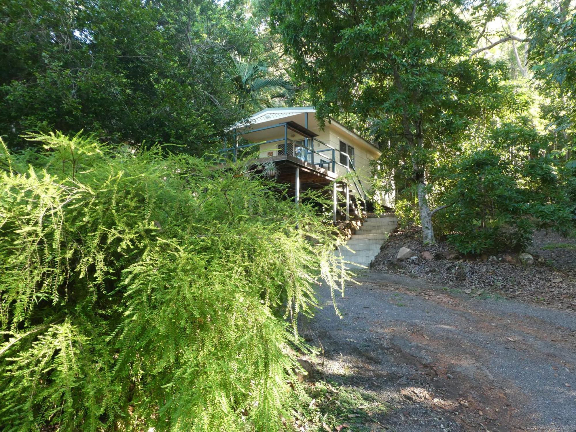카드웰 Vista Hinchinbrook 아파트 호텔 외부 사진